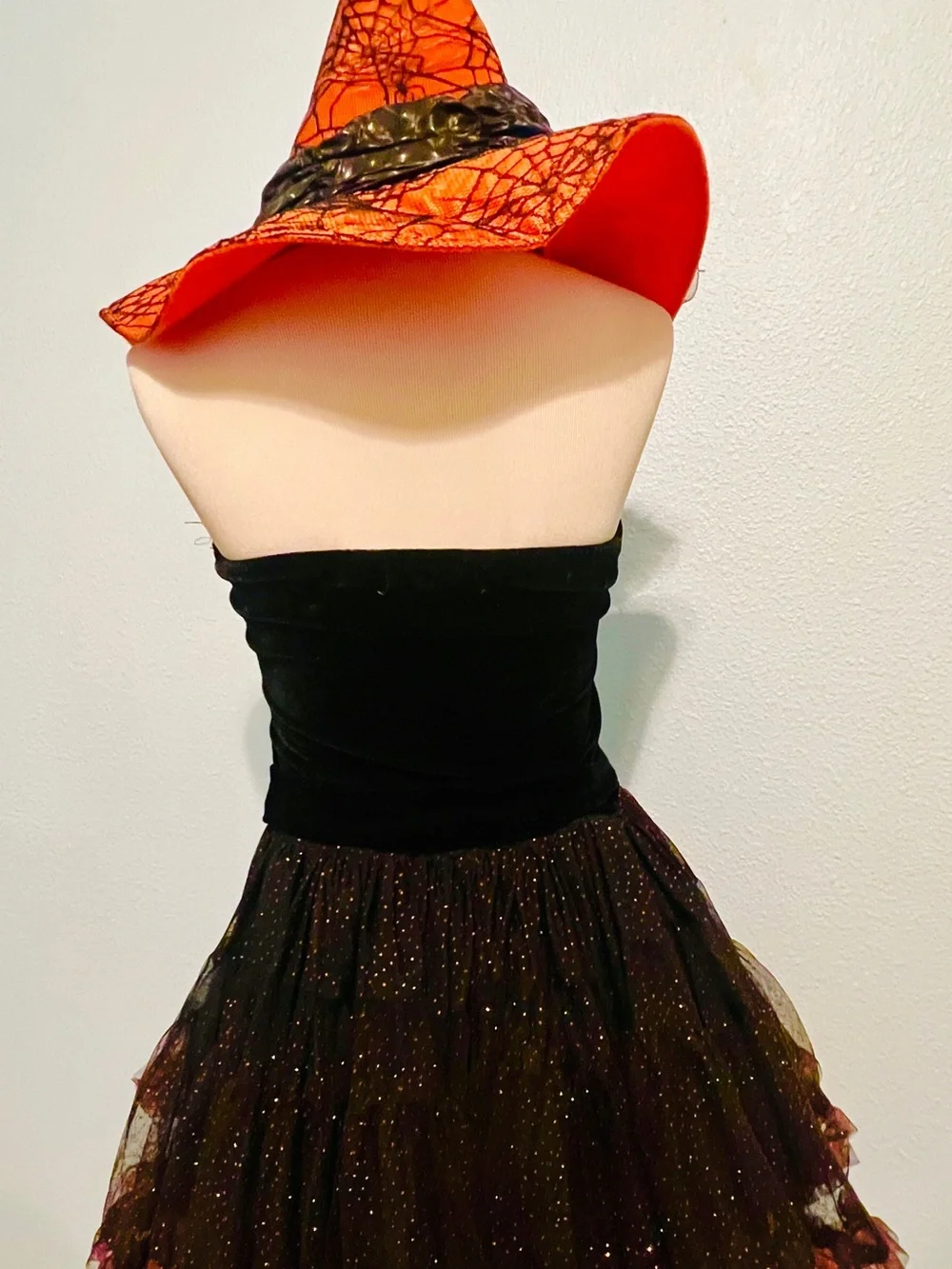 Girls Orange and Black Witch Costume with Sparkle Tulle size 10 (large)
